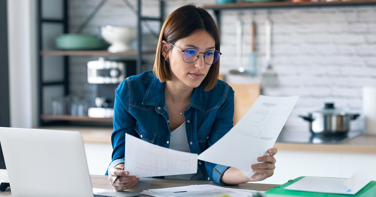 Tipos de facturas: ¿para qué sirven y qué hay que incluir en ellas? | Companio