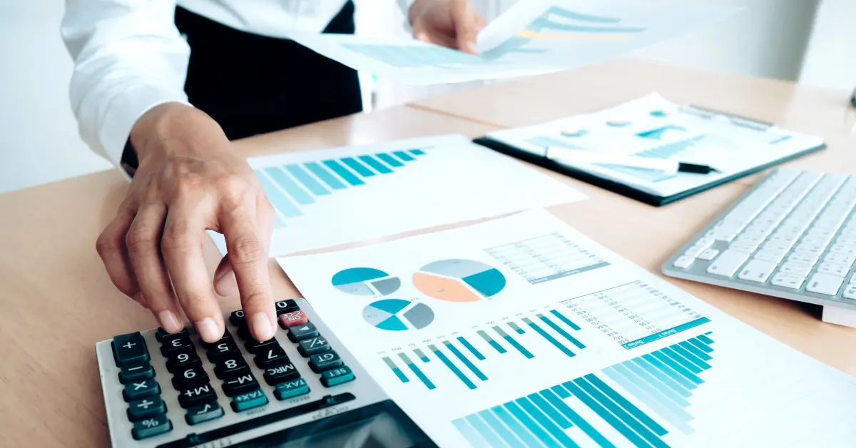 Cómo presentar el informe anual en Estonia sin estrés | Companio